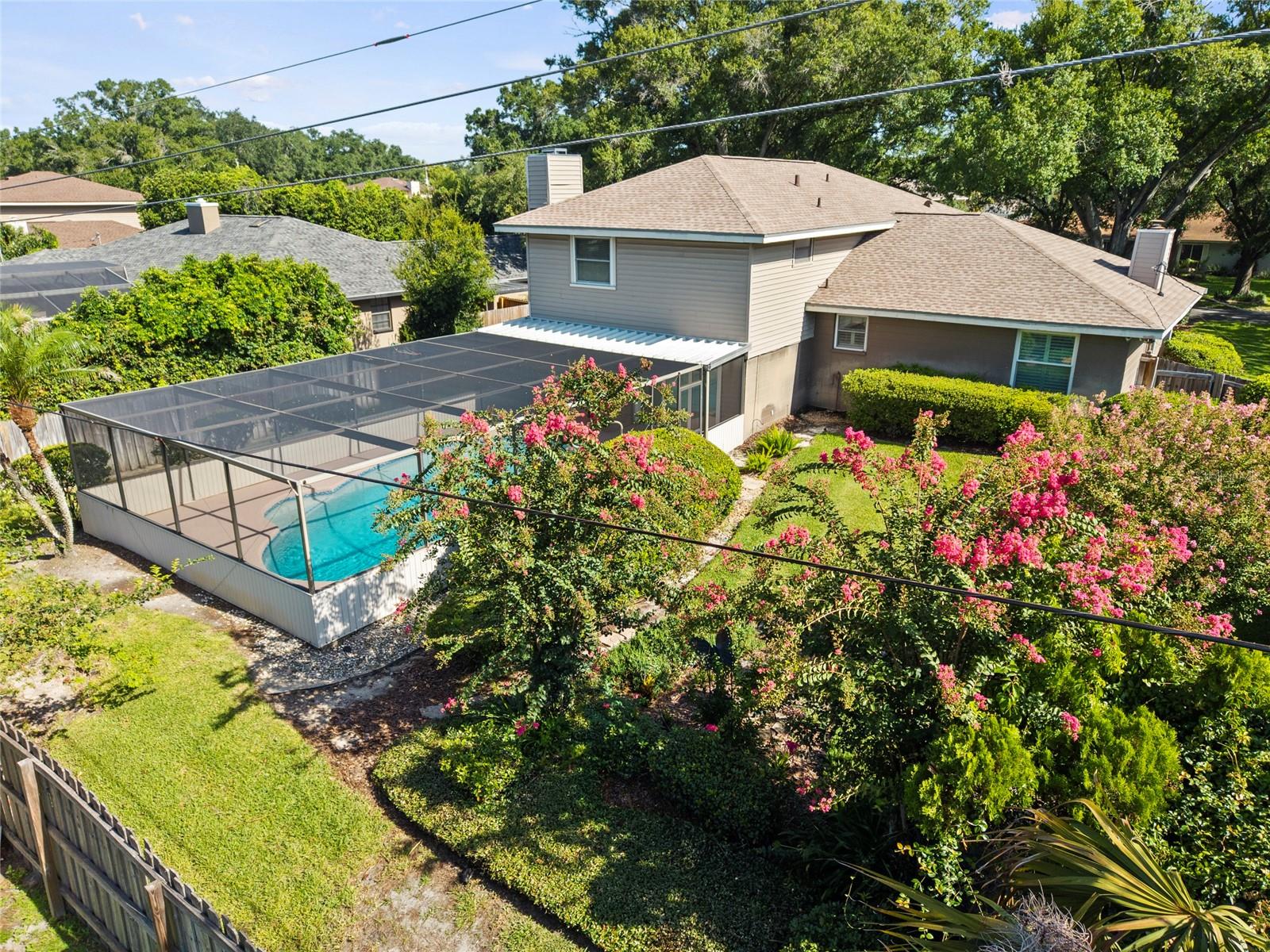 ROYAL GLEN - Residential