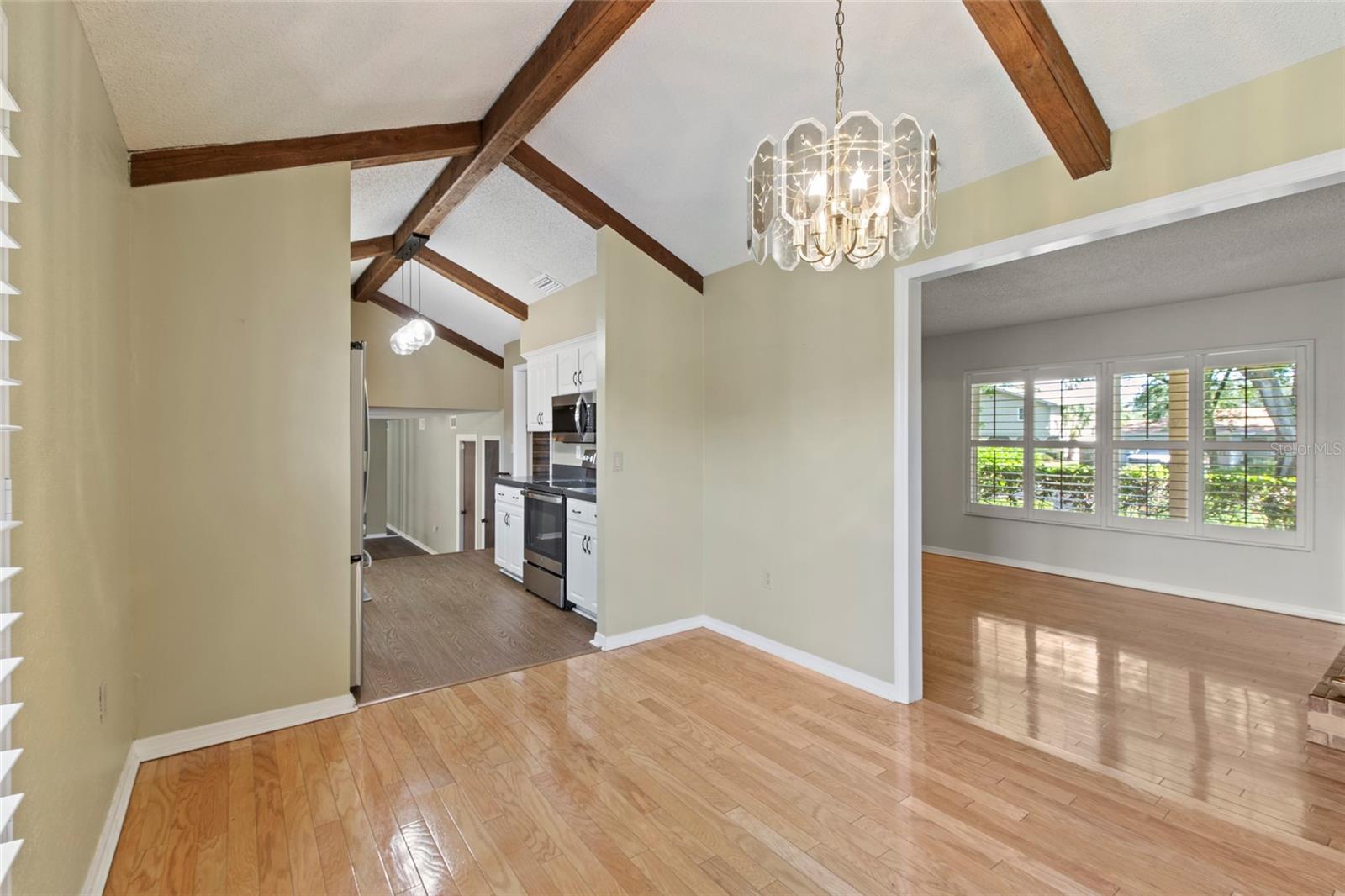 ROYAL GLEN - Residential