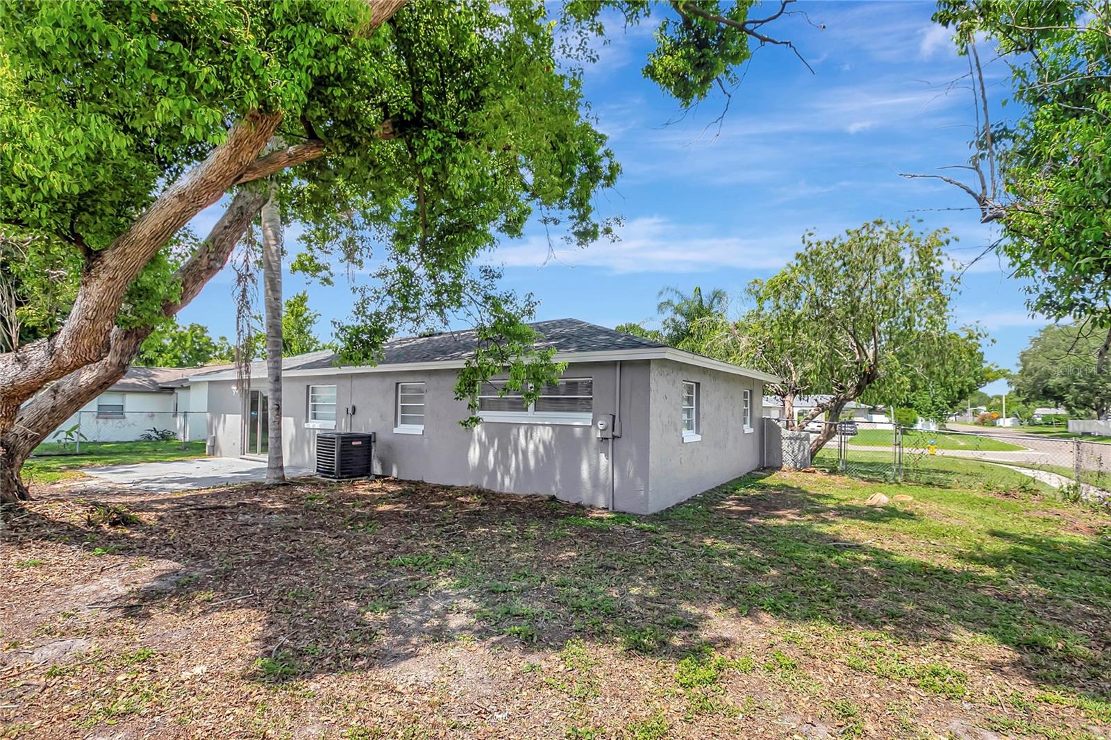 WOODBERY ESTATES - Residential