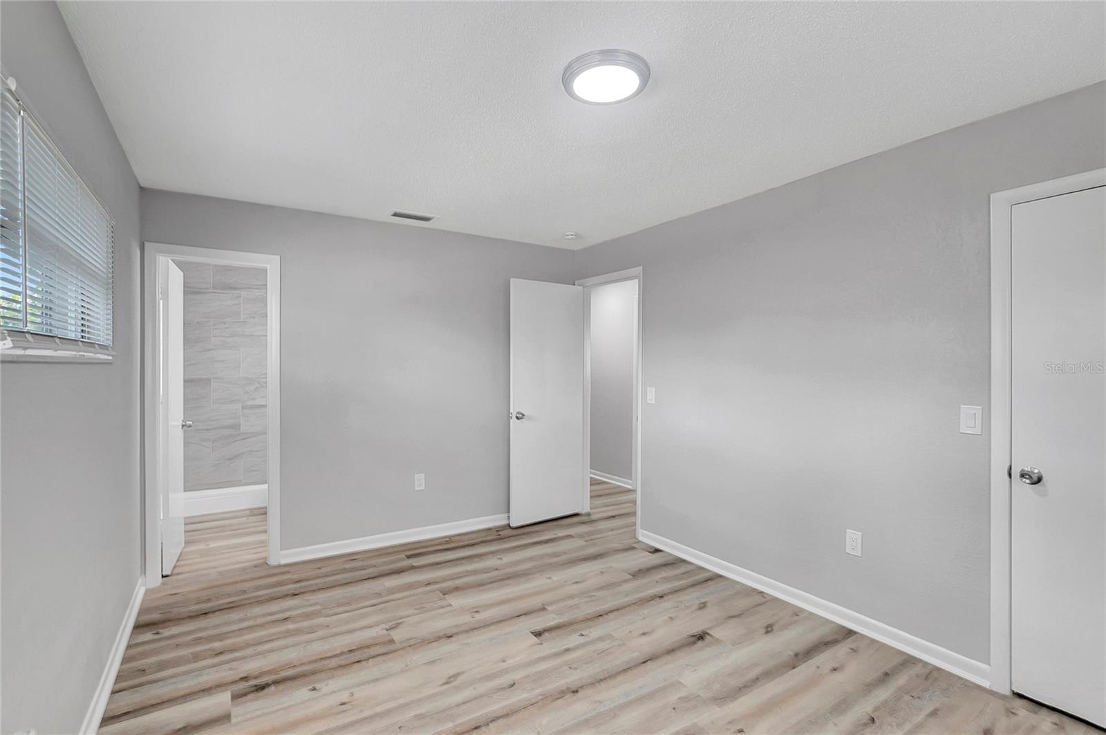 WOODBERY ESTATES - Residential