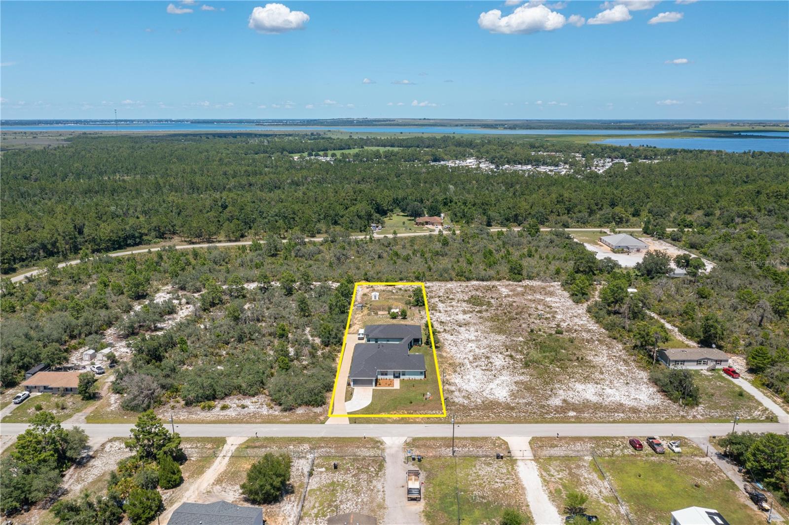 LAKE CALOOSA LANDING PH 02 - Residential