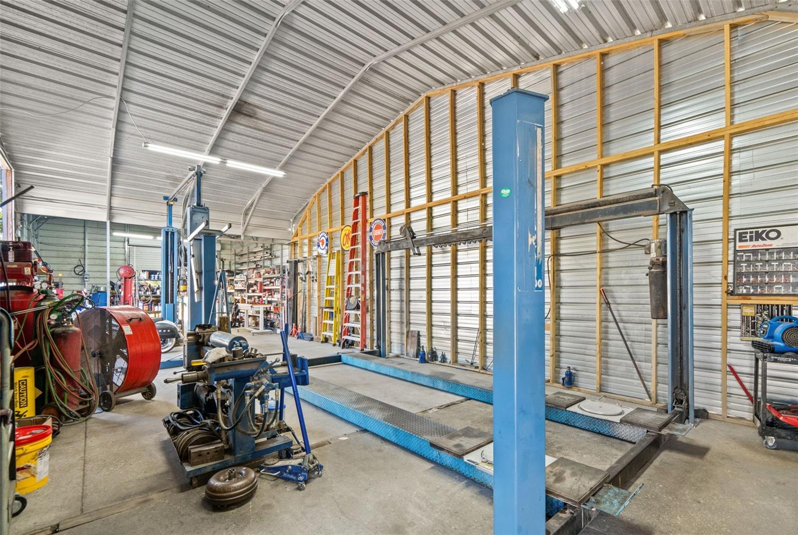 PARKWOOD ACRES SUB - Commercial Sale