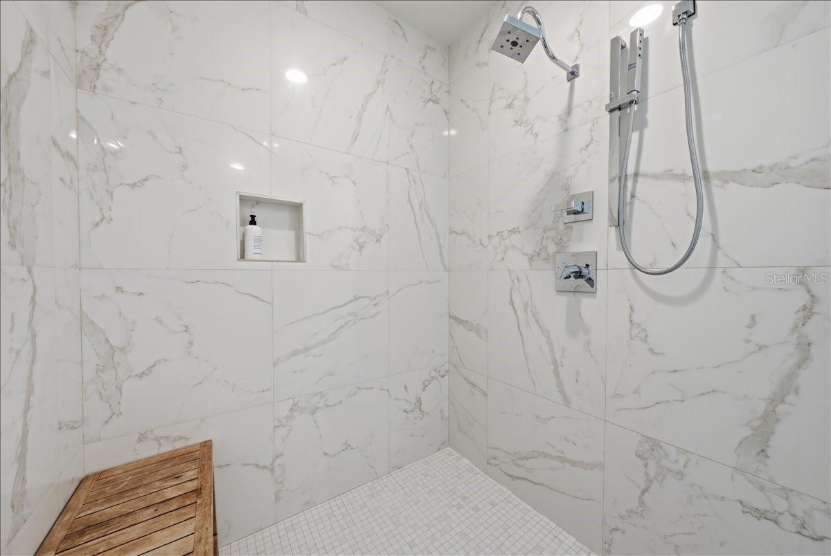 AQUATICA CONDO - Residential