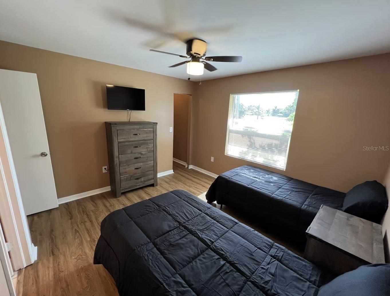CRESTVIEW BOYNTON - Commercial Sale