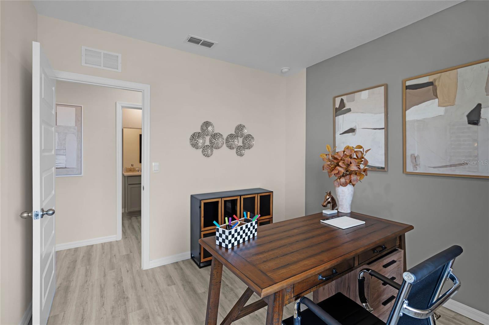 HARMONY ON LAKE ELOISE - Residential