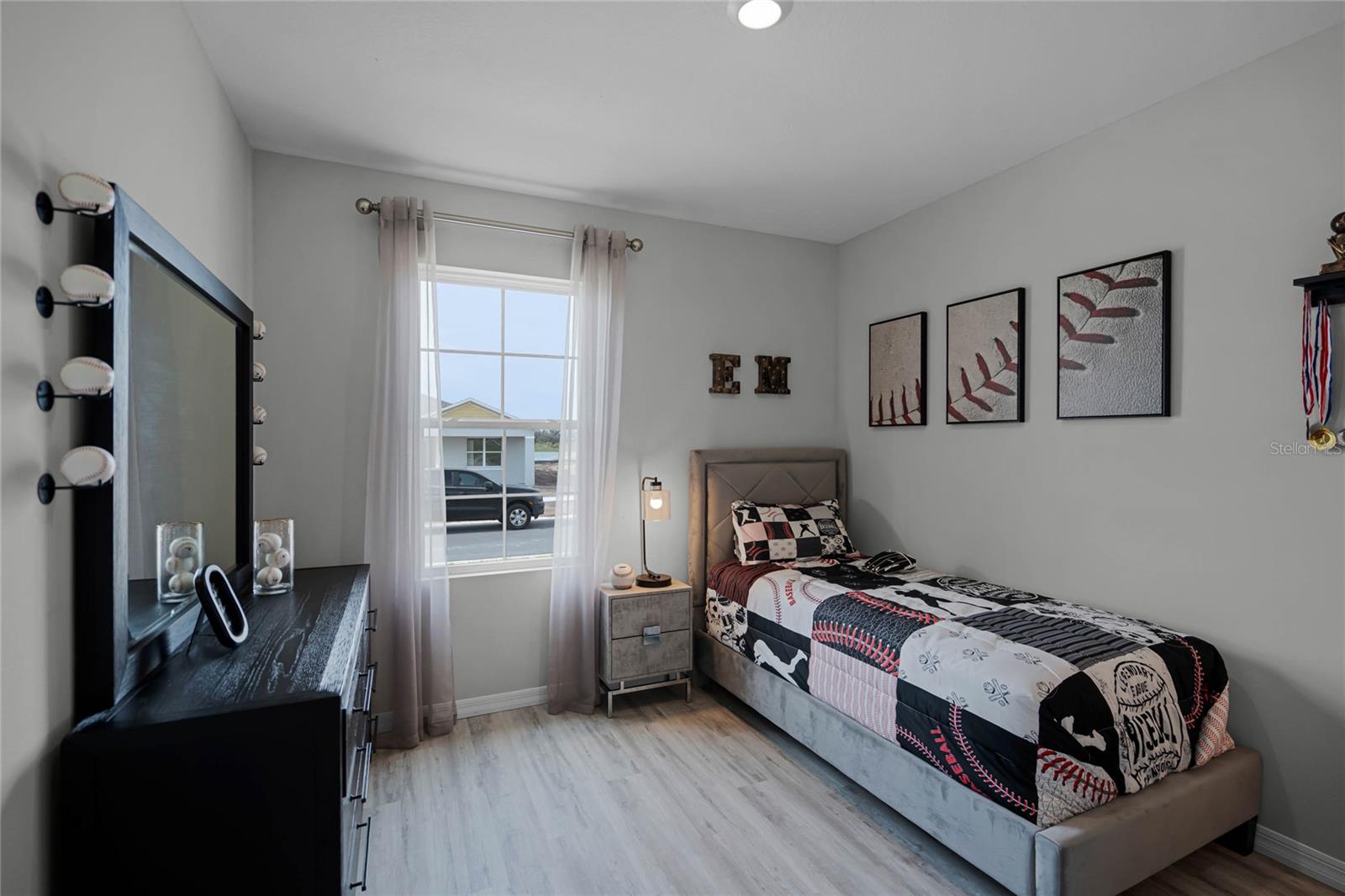 HARMONY ON LAKE ELOISE - Residential