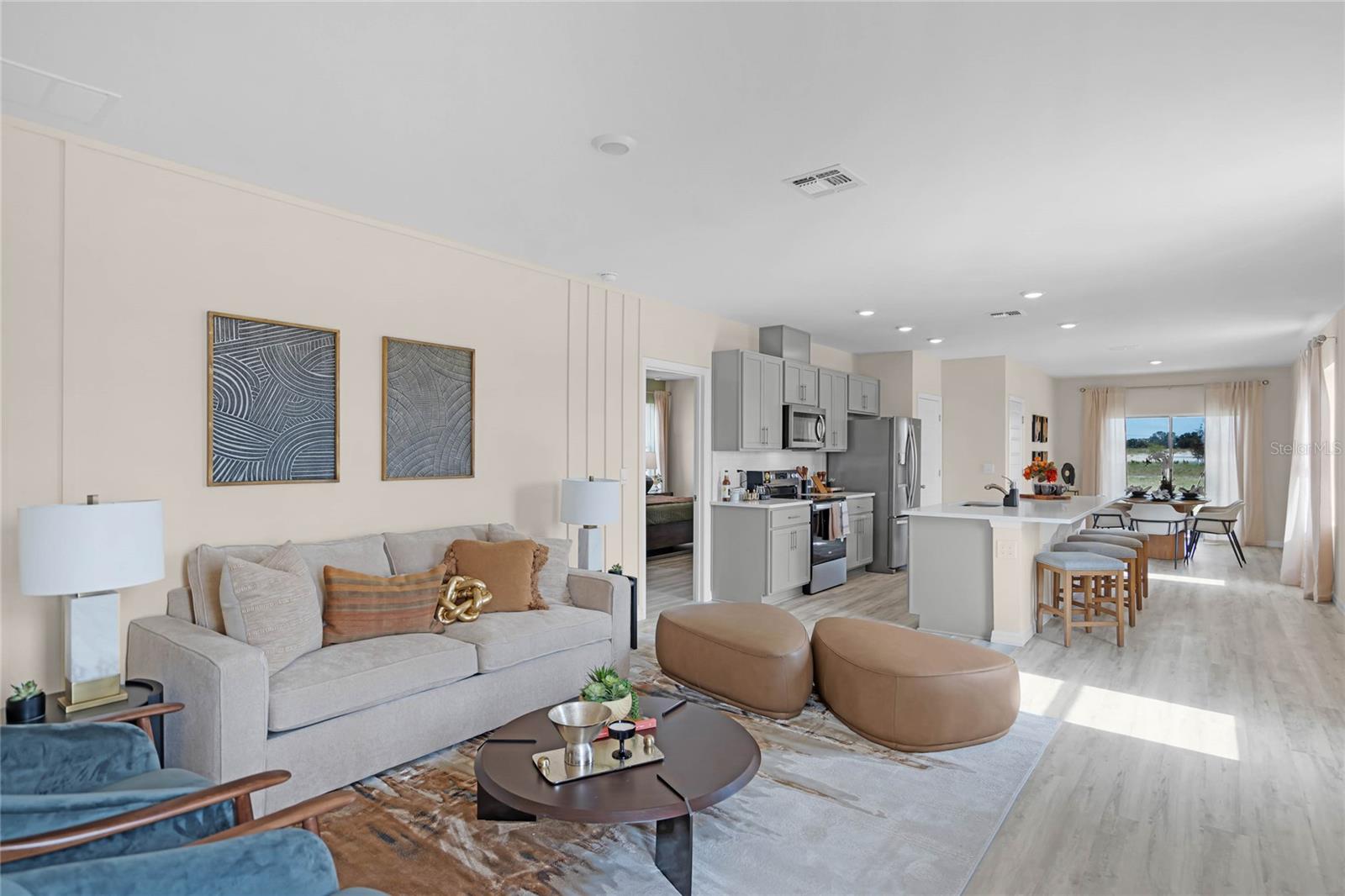 HARMONY ON LAKE ELOISE - Residential