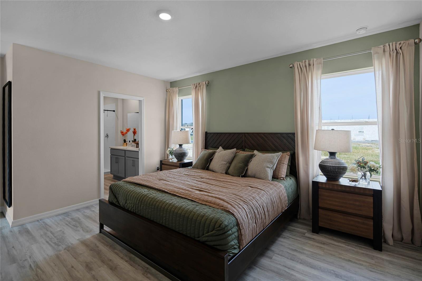 HARMONY ON LAKE ELOISE - Residential