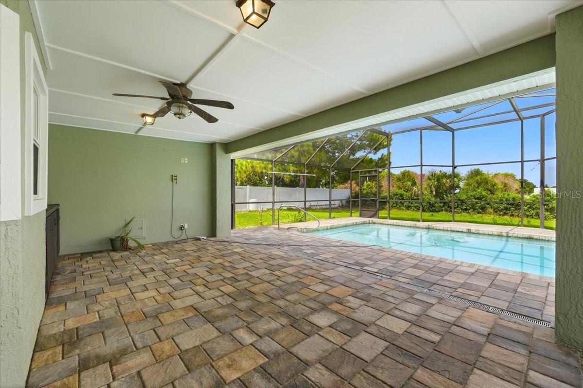 LAKE ELOISE PLACE - Residential