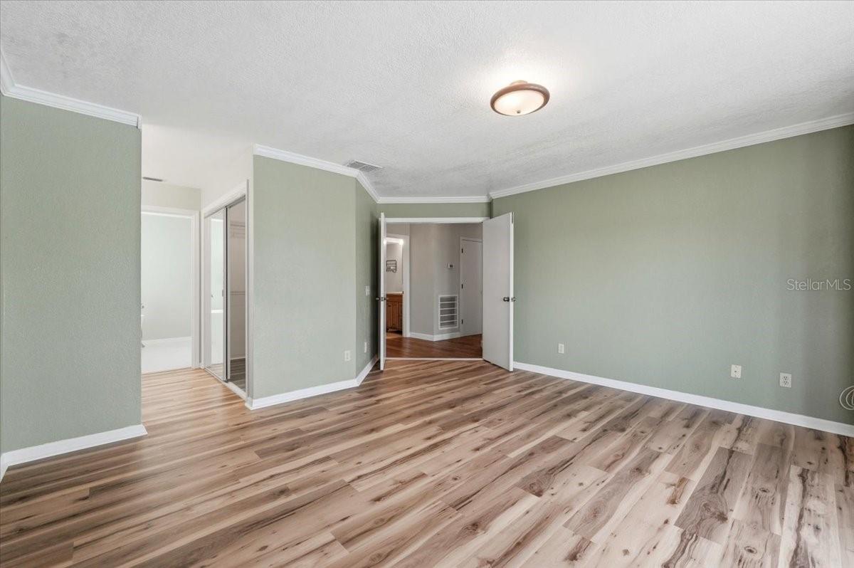 LAKE ELOISE PLACE - Residential