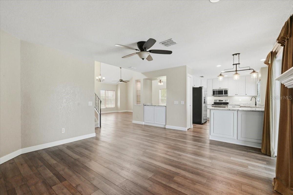 LAKE ELOISE PLACE - Residential