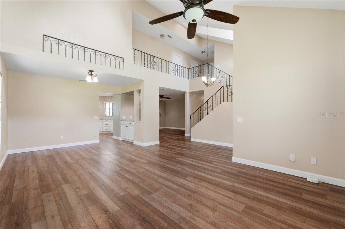 LAKE ELOISE PLACE - Residential