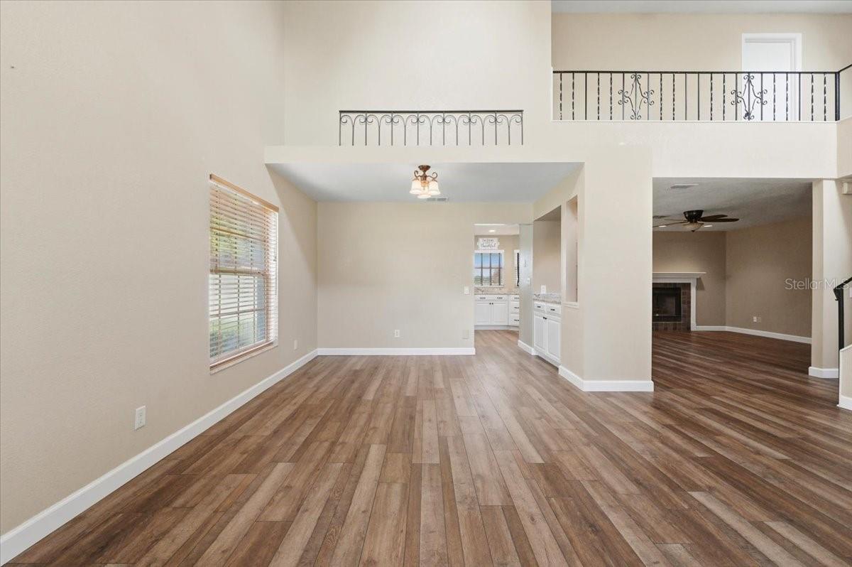 LAKE ELOISE PLACE - Residential