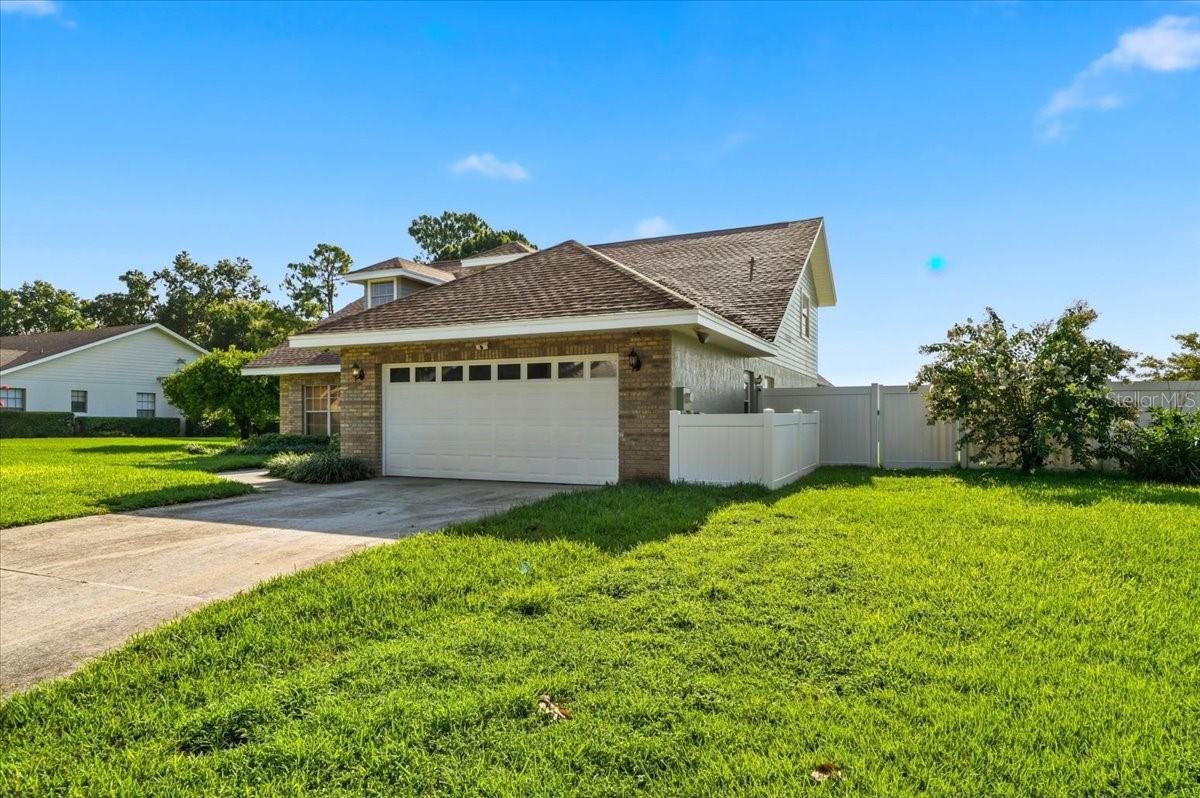 LAKE ELOISE PLACE - Residential