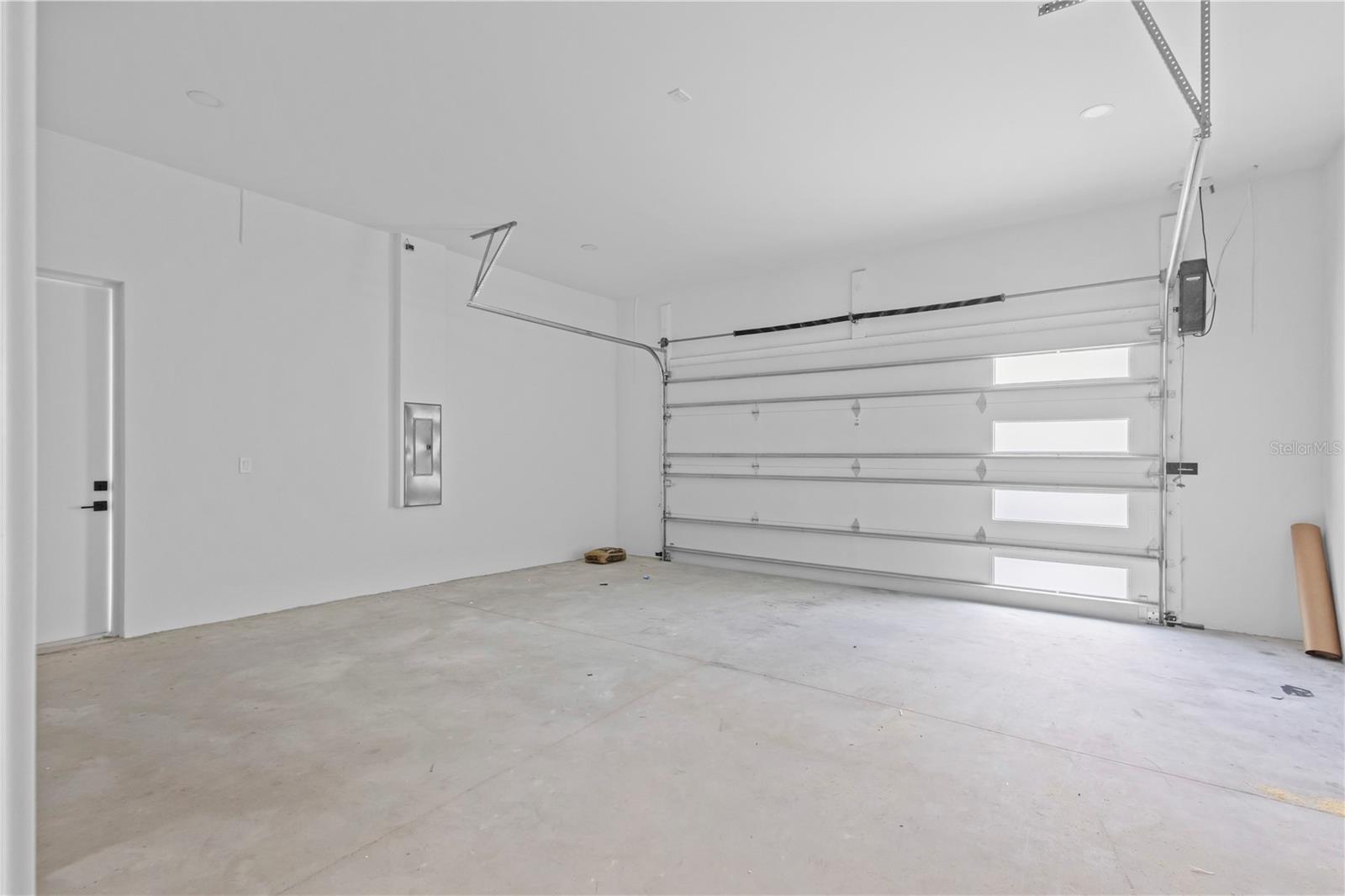 MACFARLANE PARK SUB - Residential Lease