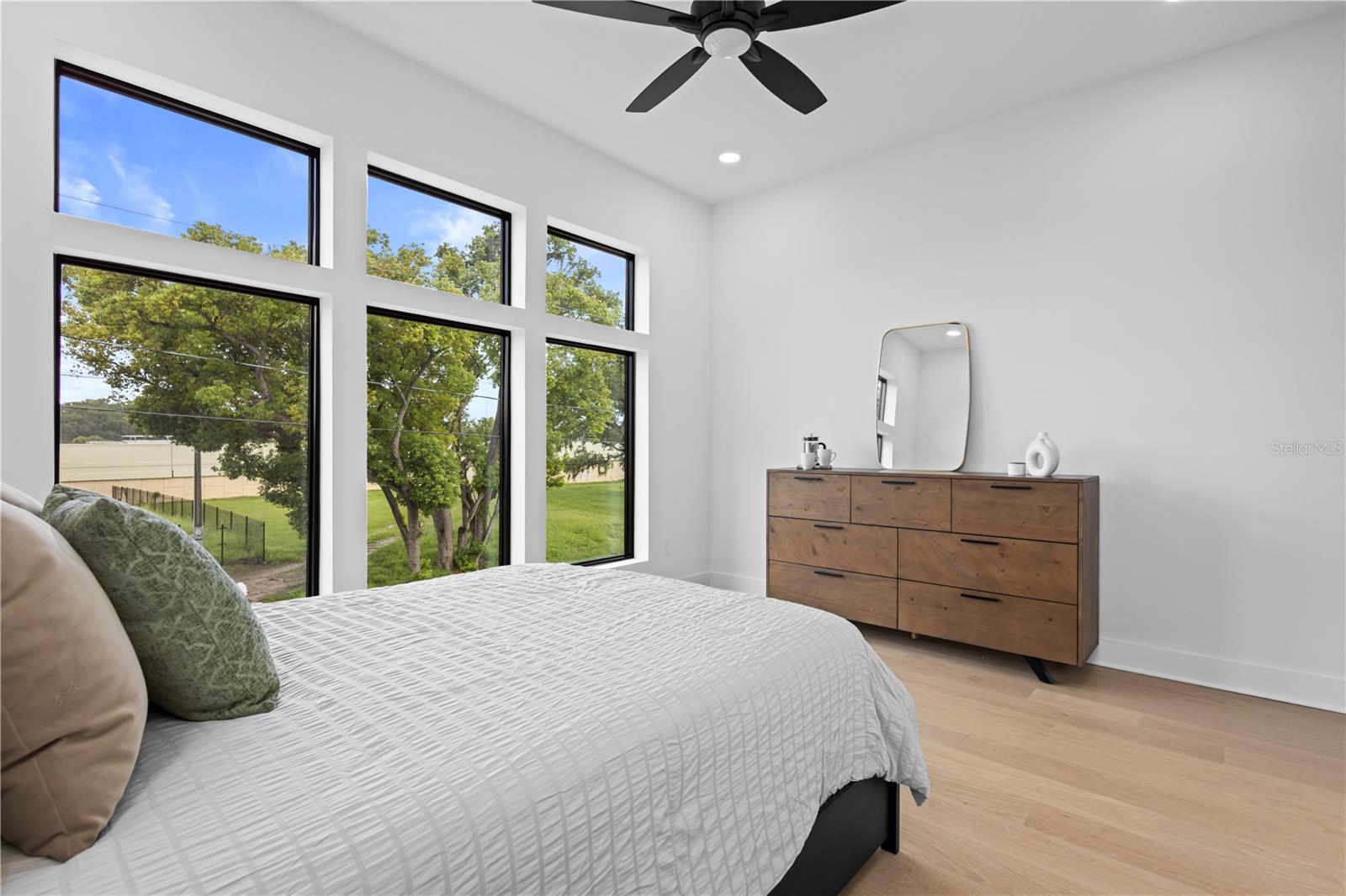 MACFARLANE PARK SUB - Residential Lease