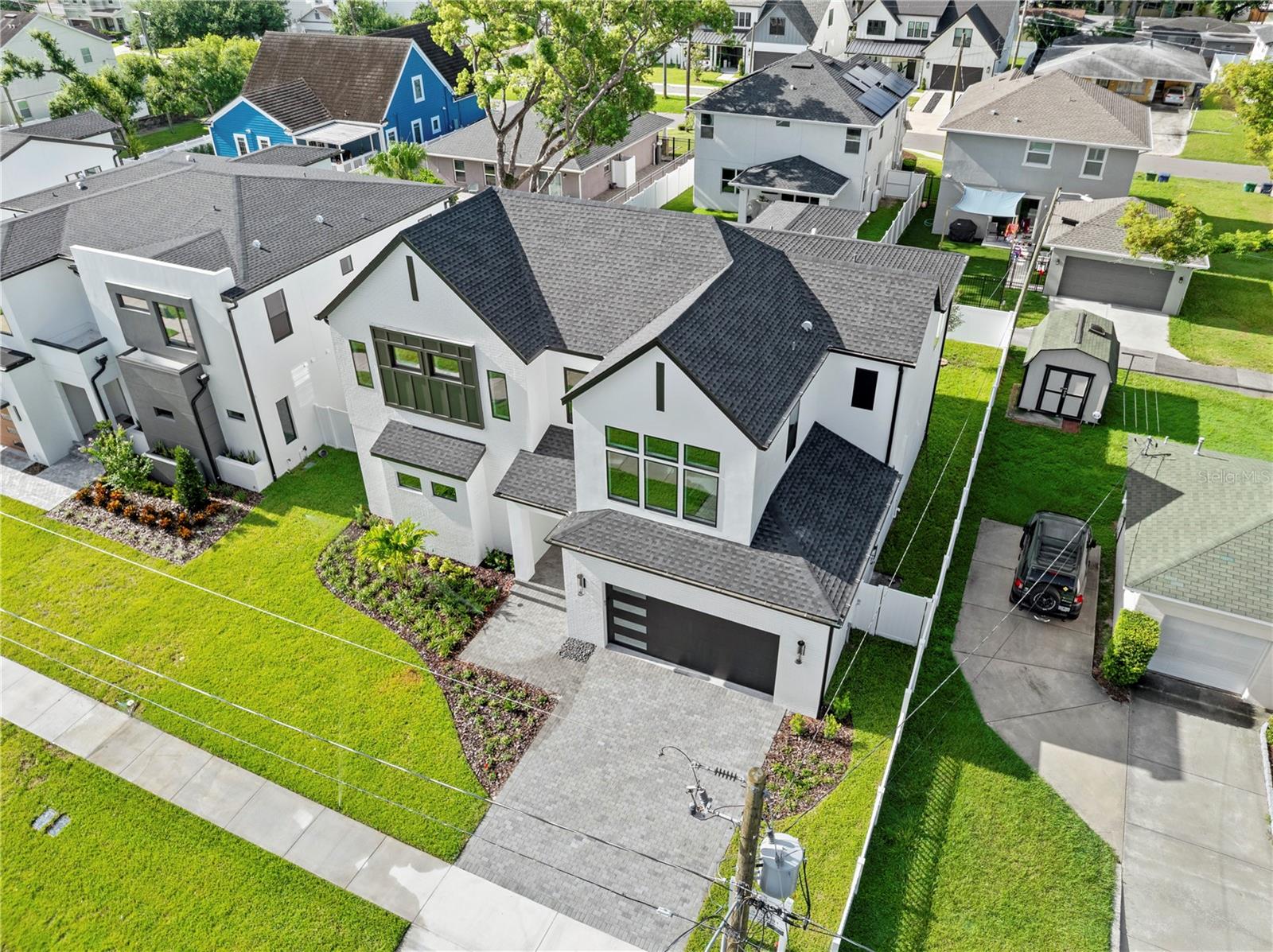 MACFARLANE PARK SUB - Residential Lease