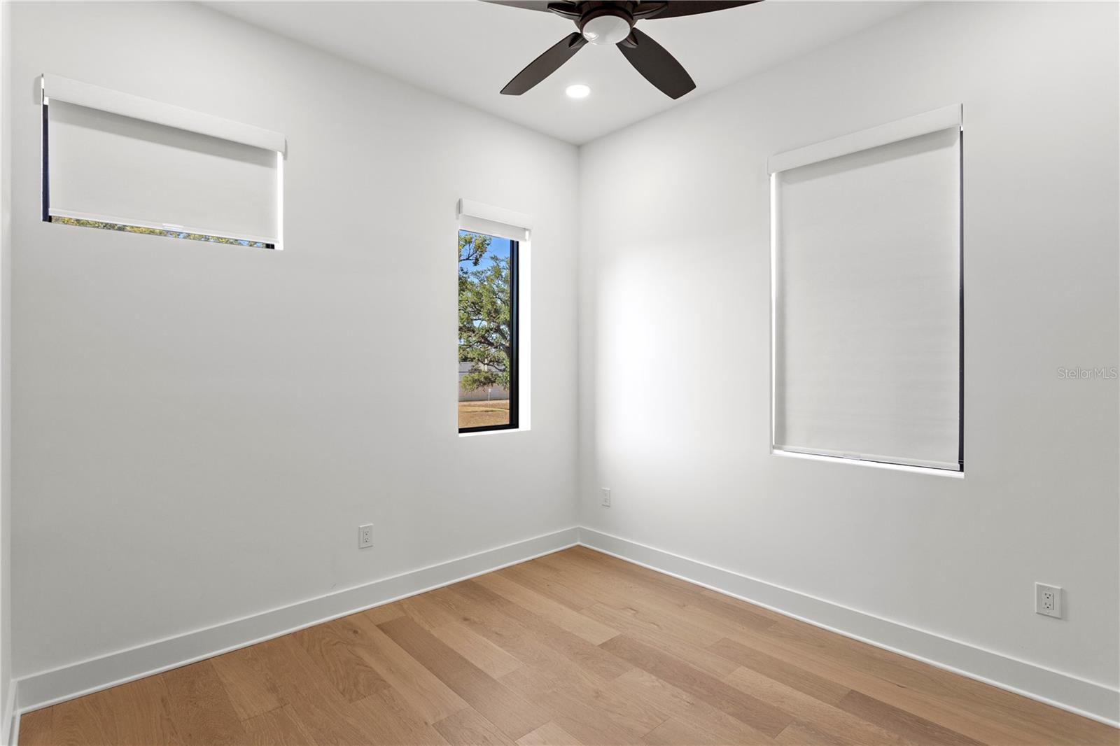 MACFARLANE PARK SUB - Residential Lease
