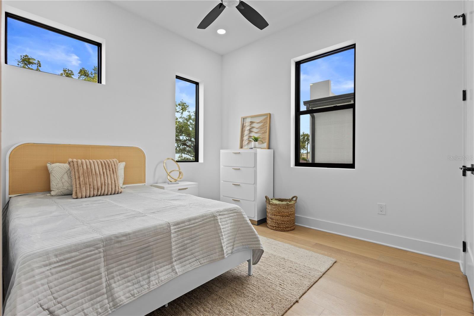 MACFARLANE PARK SUB - Residential Lease