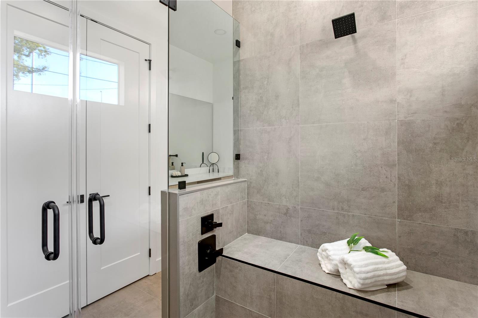 MACFARLANE PARK SUB - Residential Lease