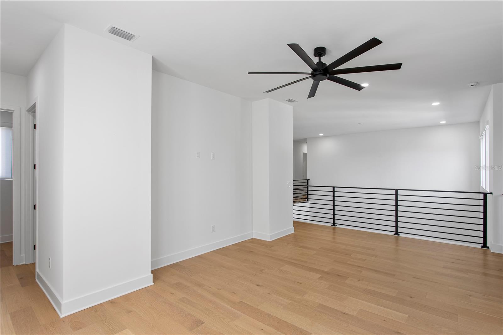 MACFARLANE PARK SUB - Residential Lease