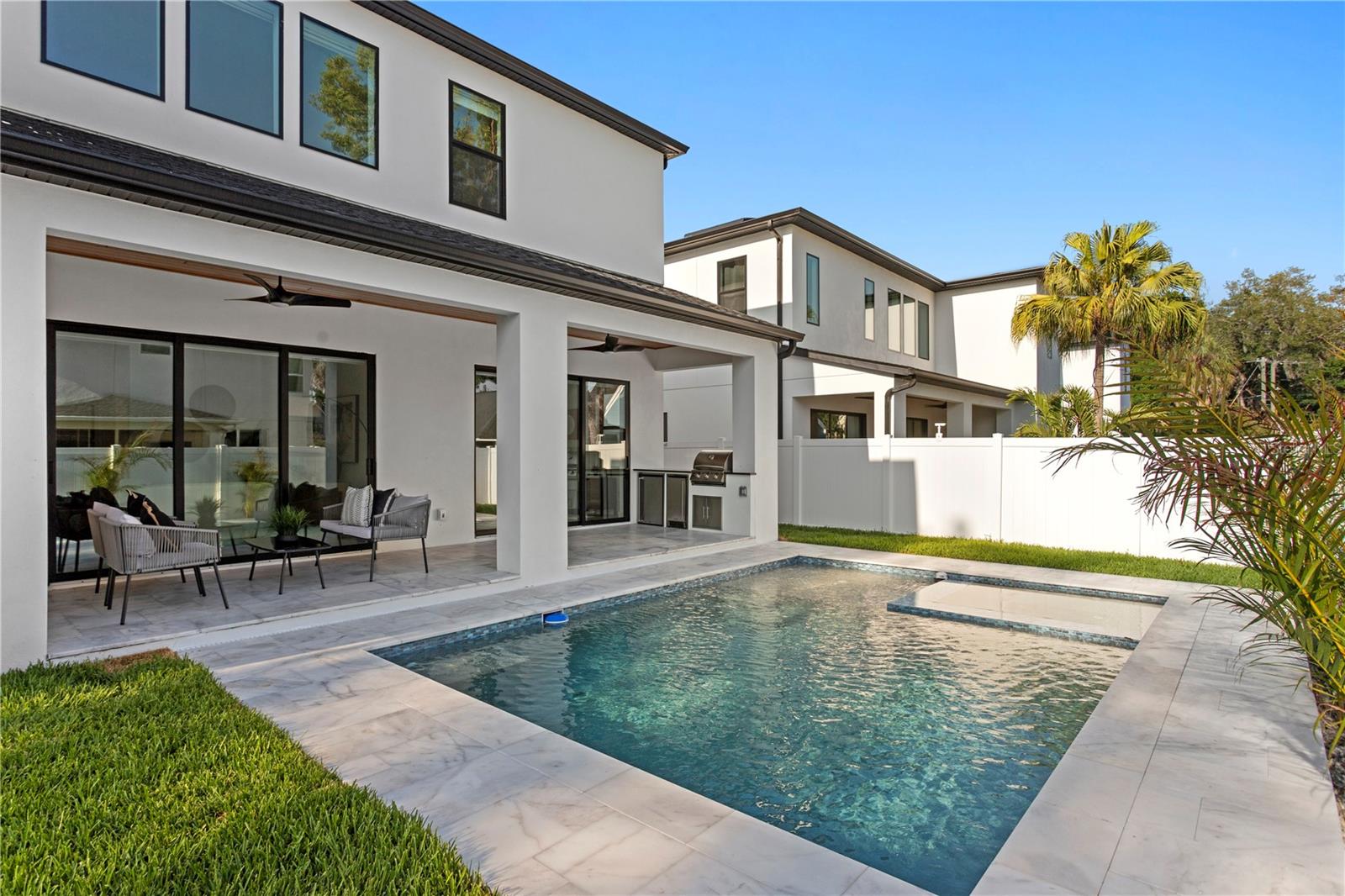 MACFARLANE PARK SUB - Residential Lease
