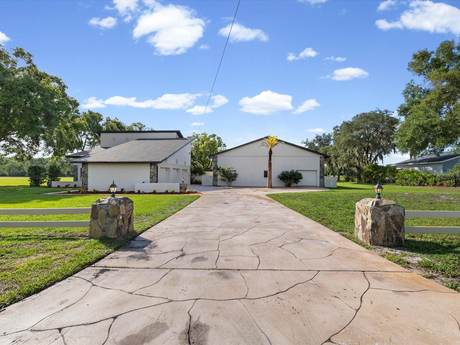 HIDDEN LAKE ESTATES - Residential