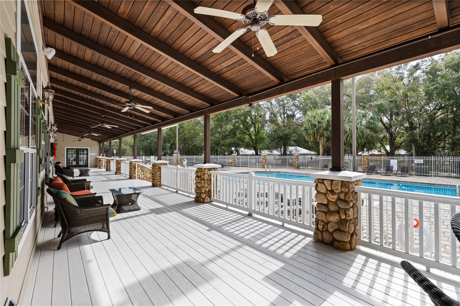 RIVERWALK OF FANNING SPRINGS - Residential