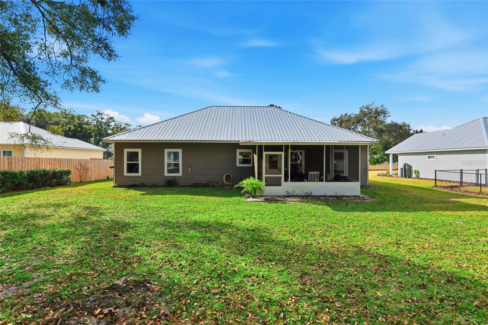 RIVERWALK OF FANNING SPRINGS - Residential