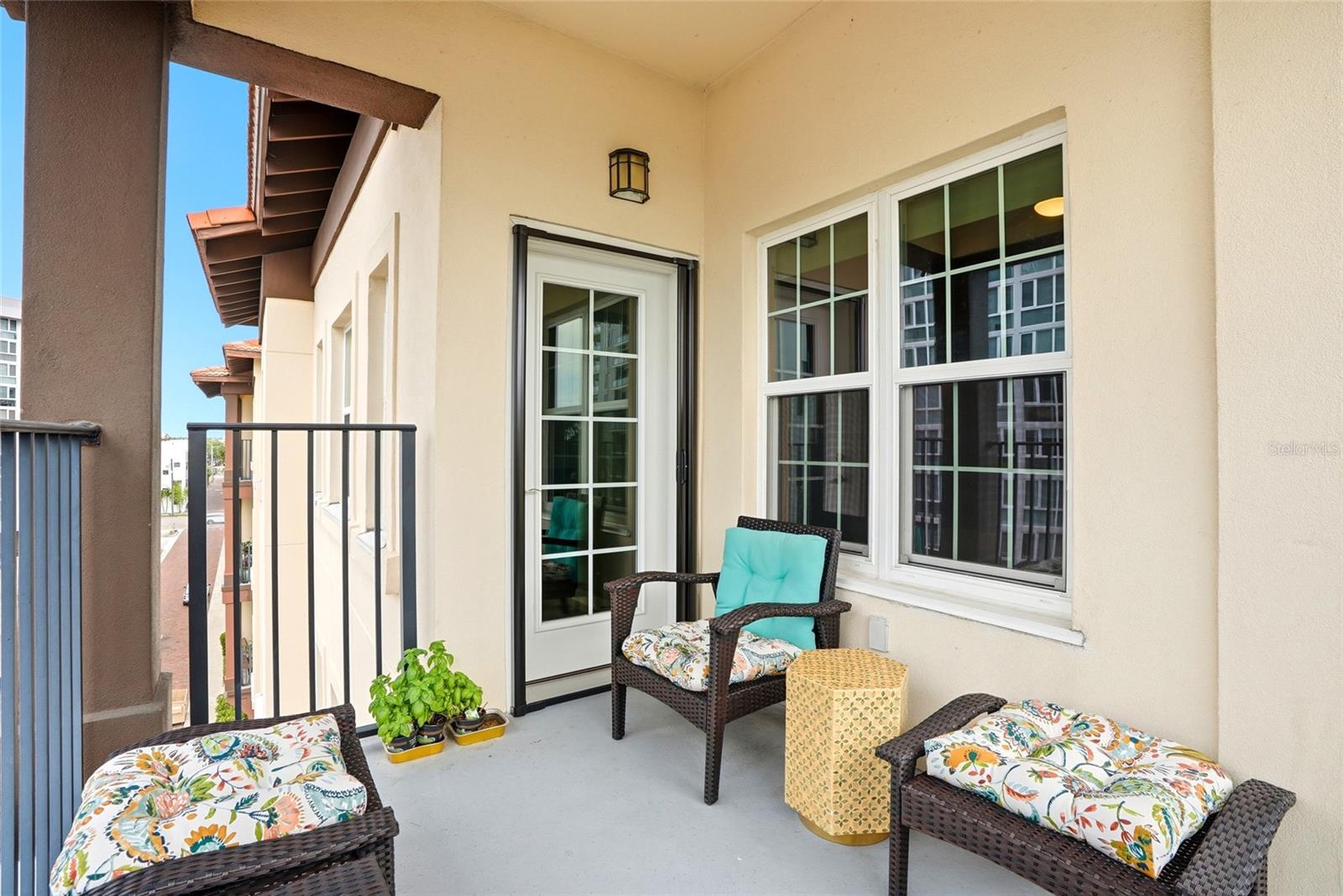 MADISON AT ST PETE - Residential