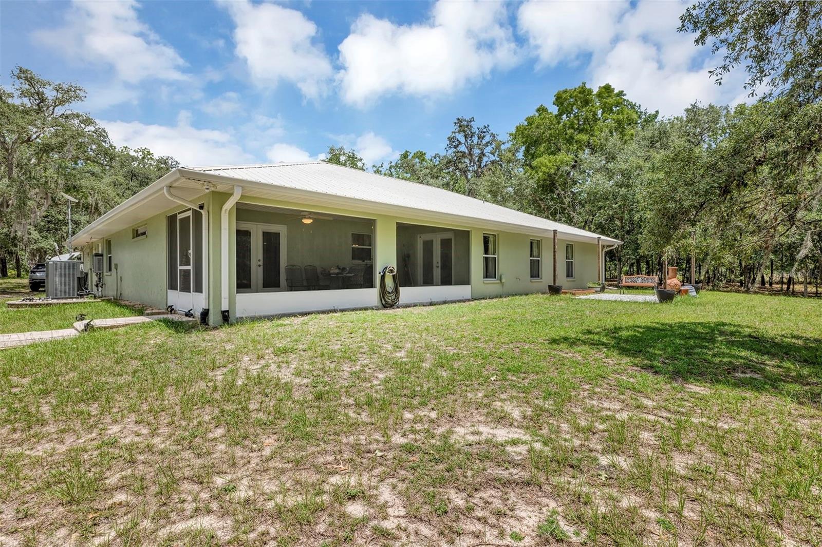 FLORIDA HIGHLANDS AND MARION OAKS - Residential