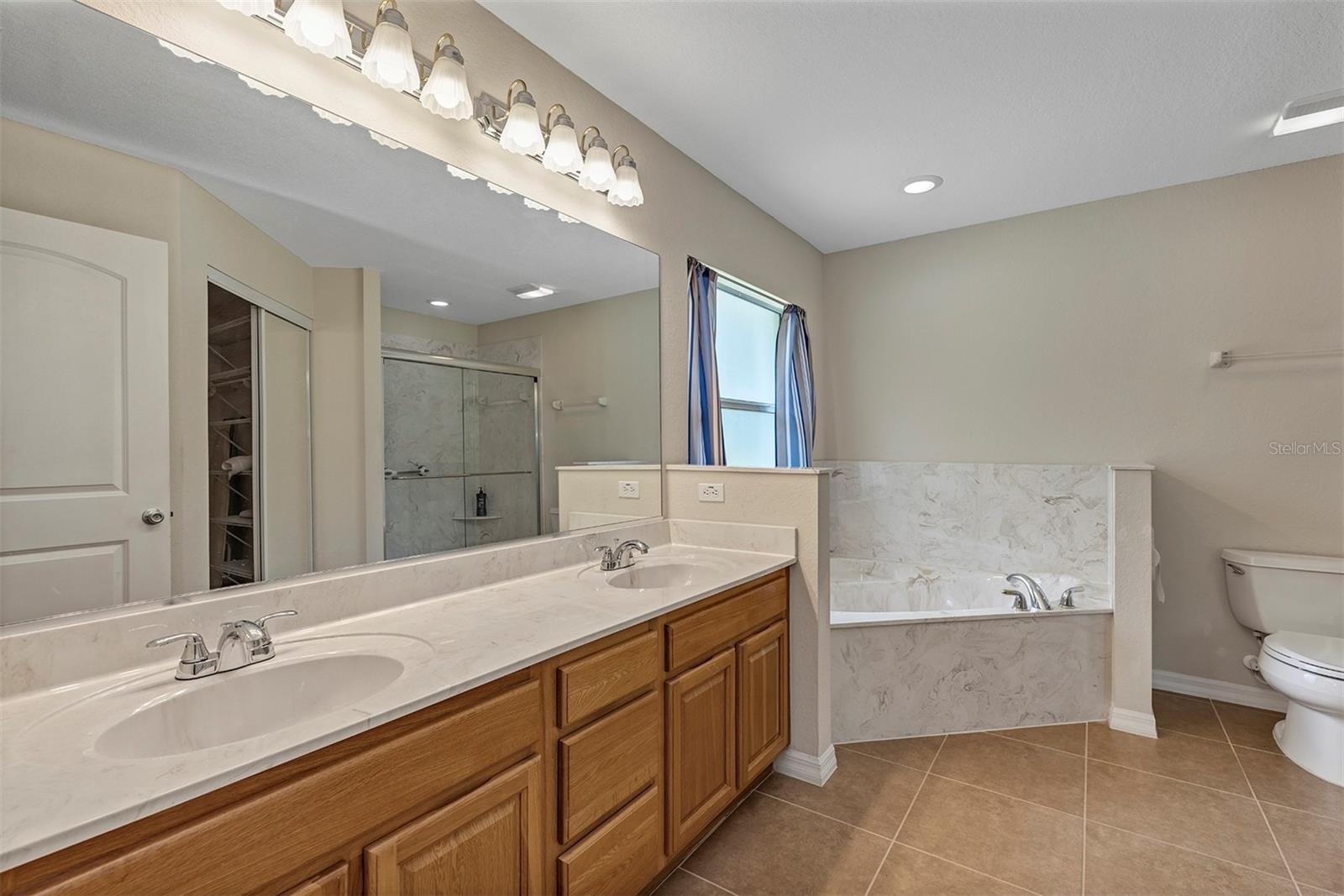 FLORIDA HIGHLANDS AND MARION OAKS - Residential
