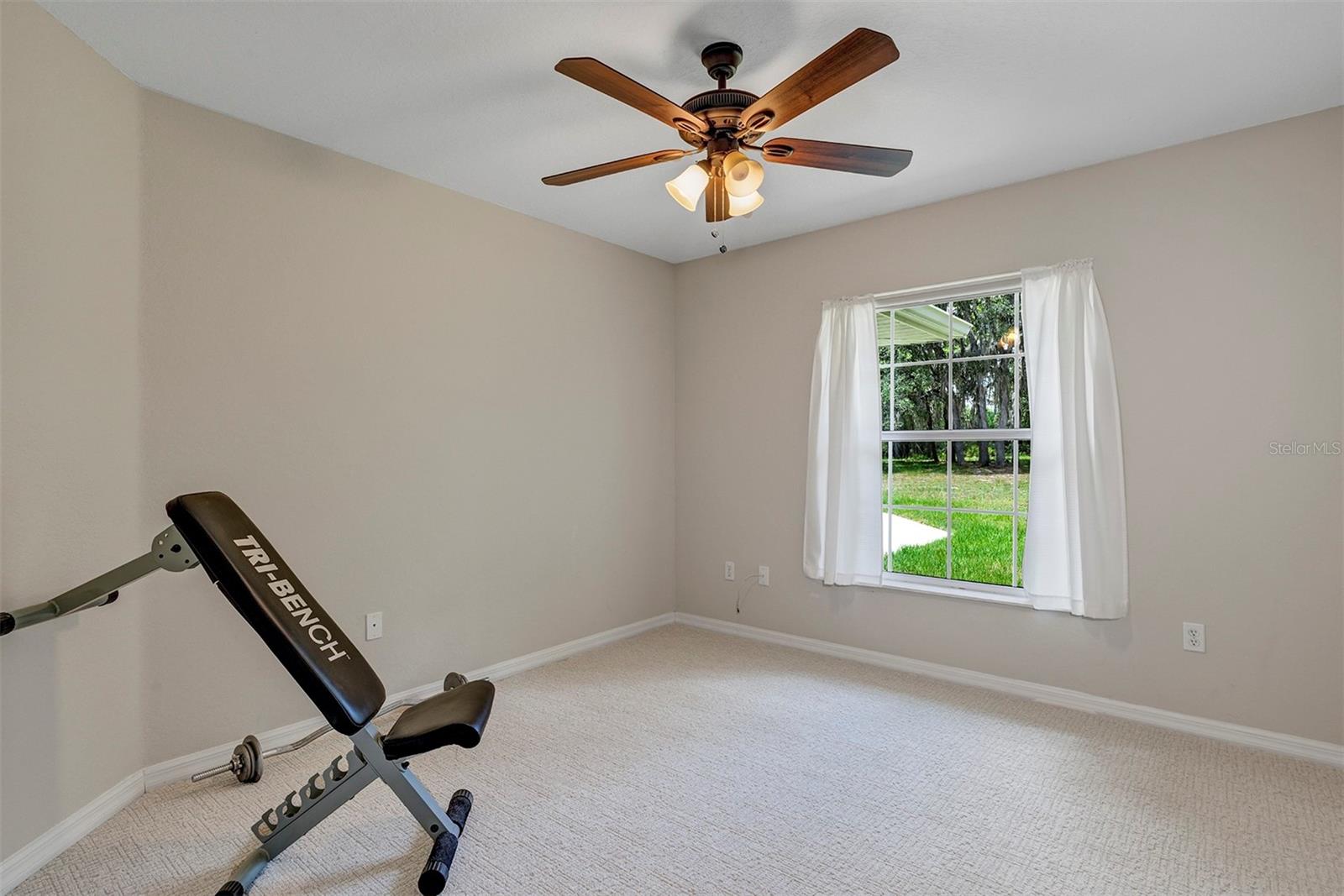 FLORIDA HIGHLANDS AND MARION OAKS - Residential