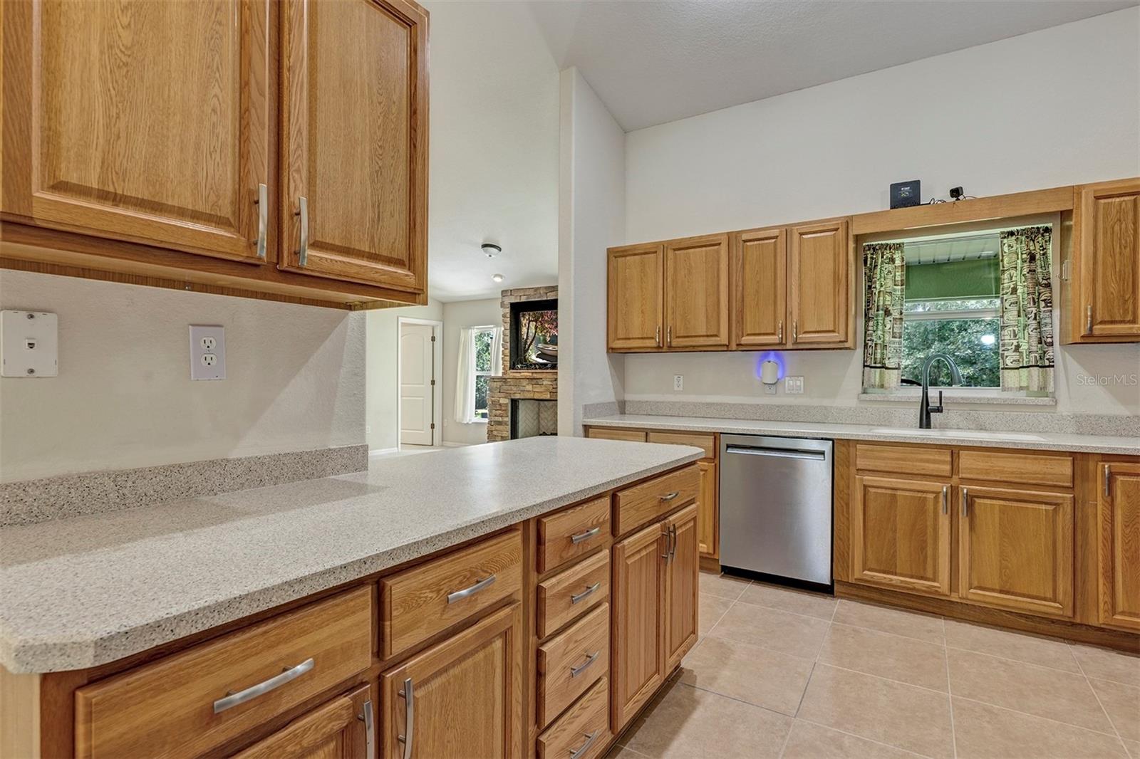 FLORIDA HIGHLANDS AND MARION OAKS - Residential