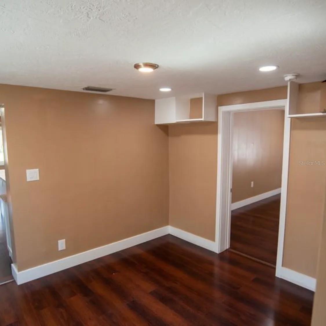 VIRGINIA HEIGHTS - Residential