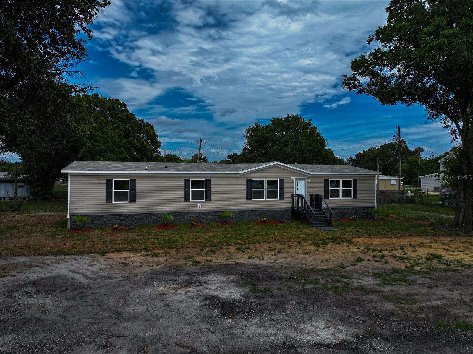 TOWNSITE OF GARDENIA - Residential