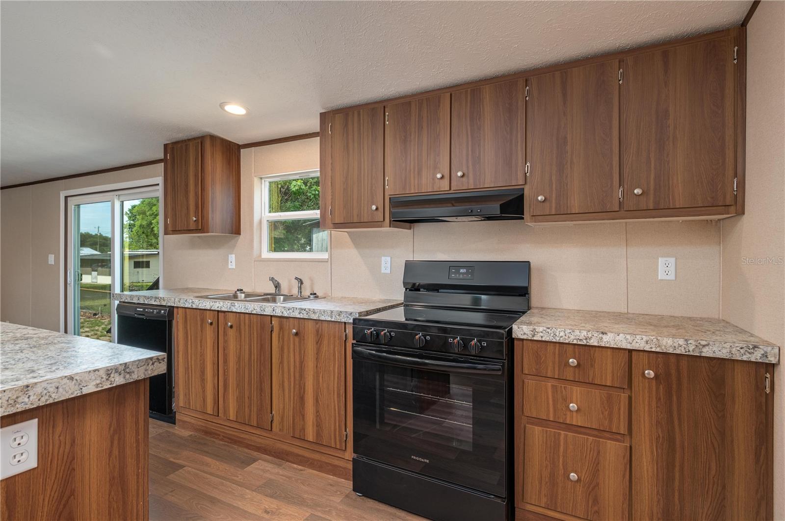 TOWNSITE OF GARDENIA - Residential