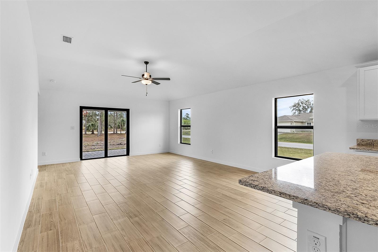 1572 - PORT CHARLOTTE SUB 25 - Residential