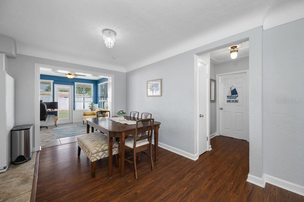 TERESA GARDENS - Residential