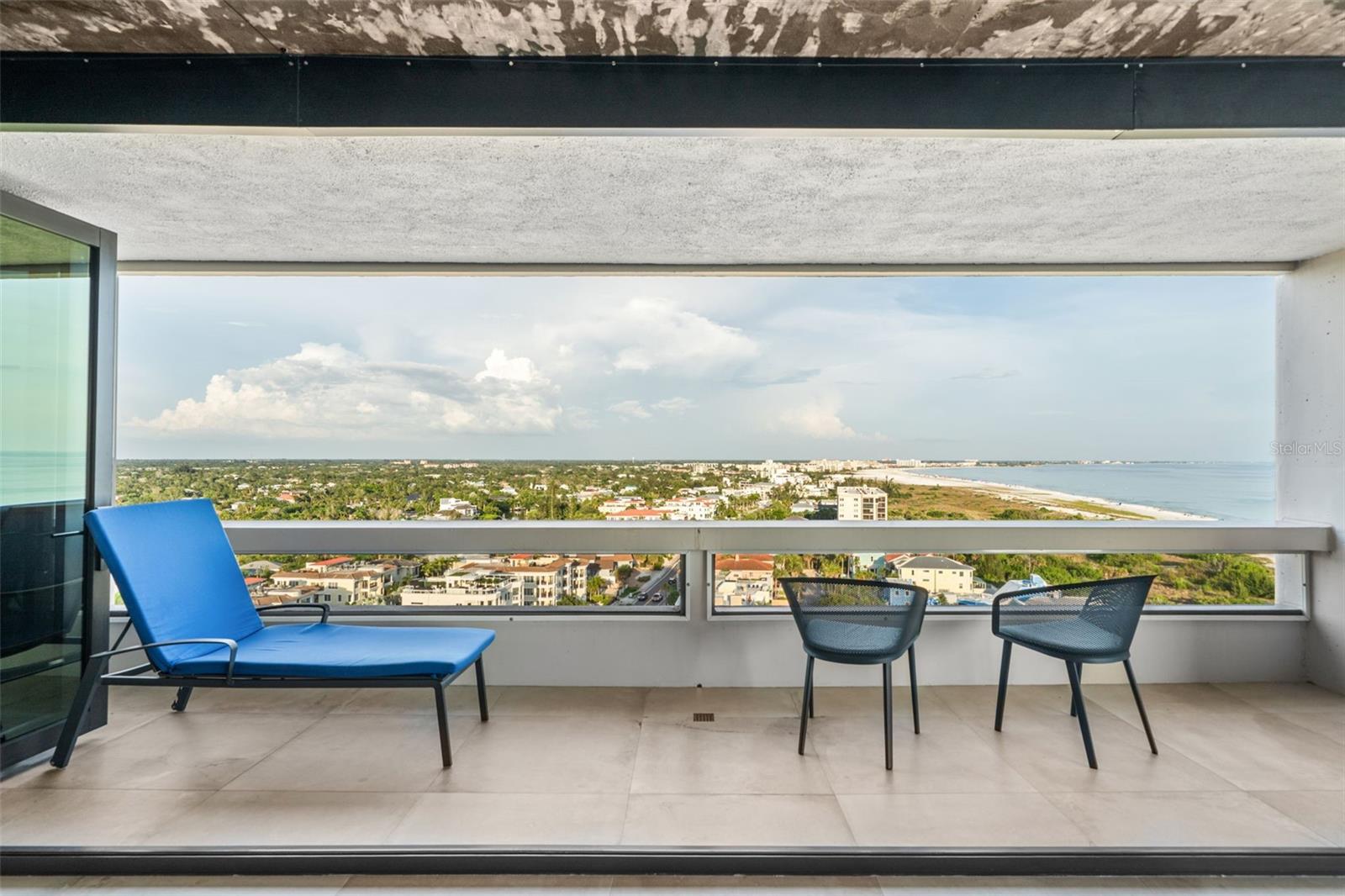 THE TERRACE - Residential