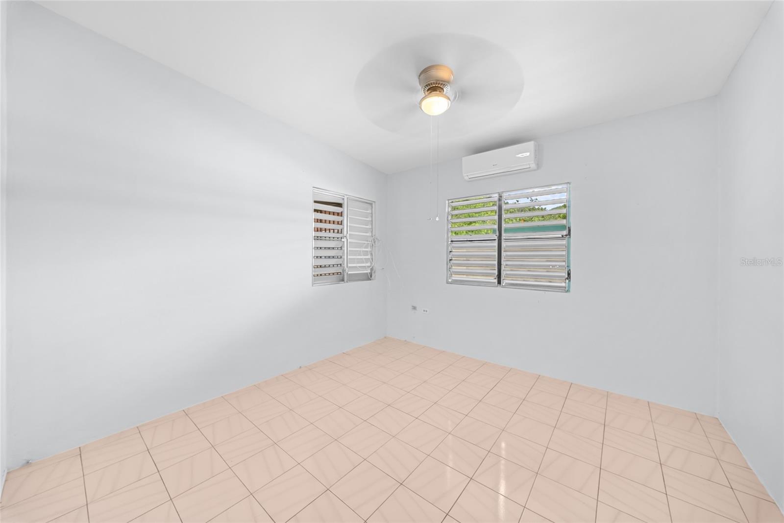 PARCELAS MARUEÑO - Residential