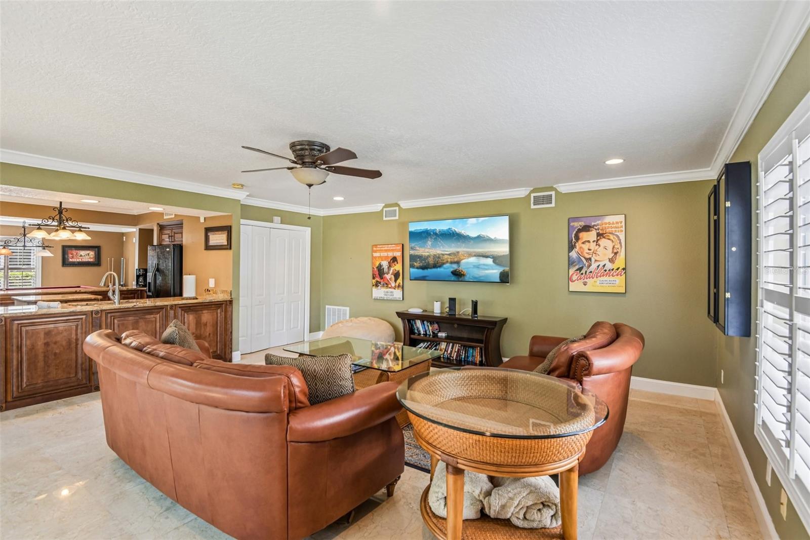 LAKE TARPON ESTATES - Residential