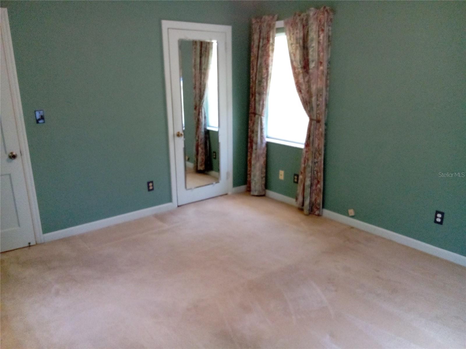 LEESBURG WHISPERING PINES - Residential