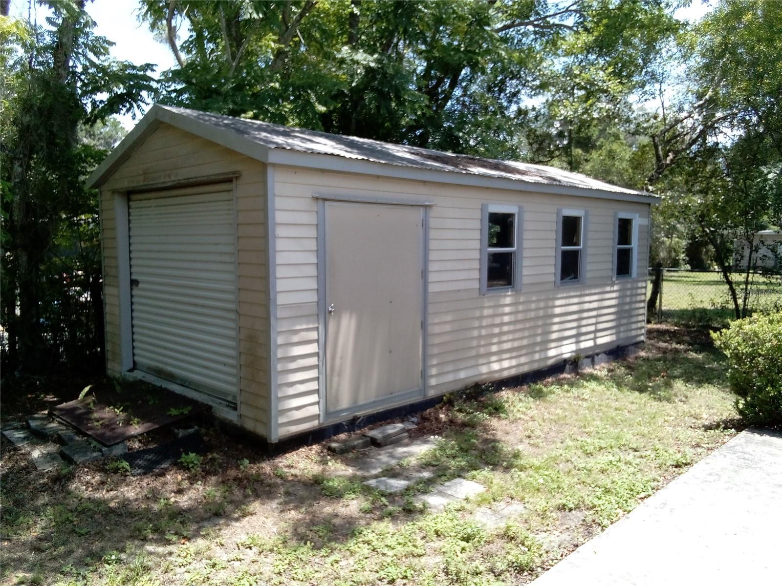 LEESBURG WHISPERING PINES - Residential