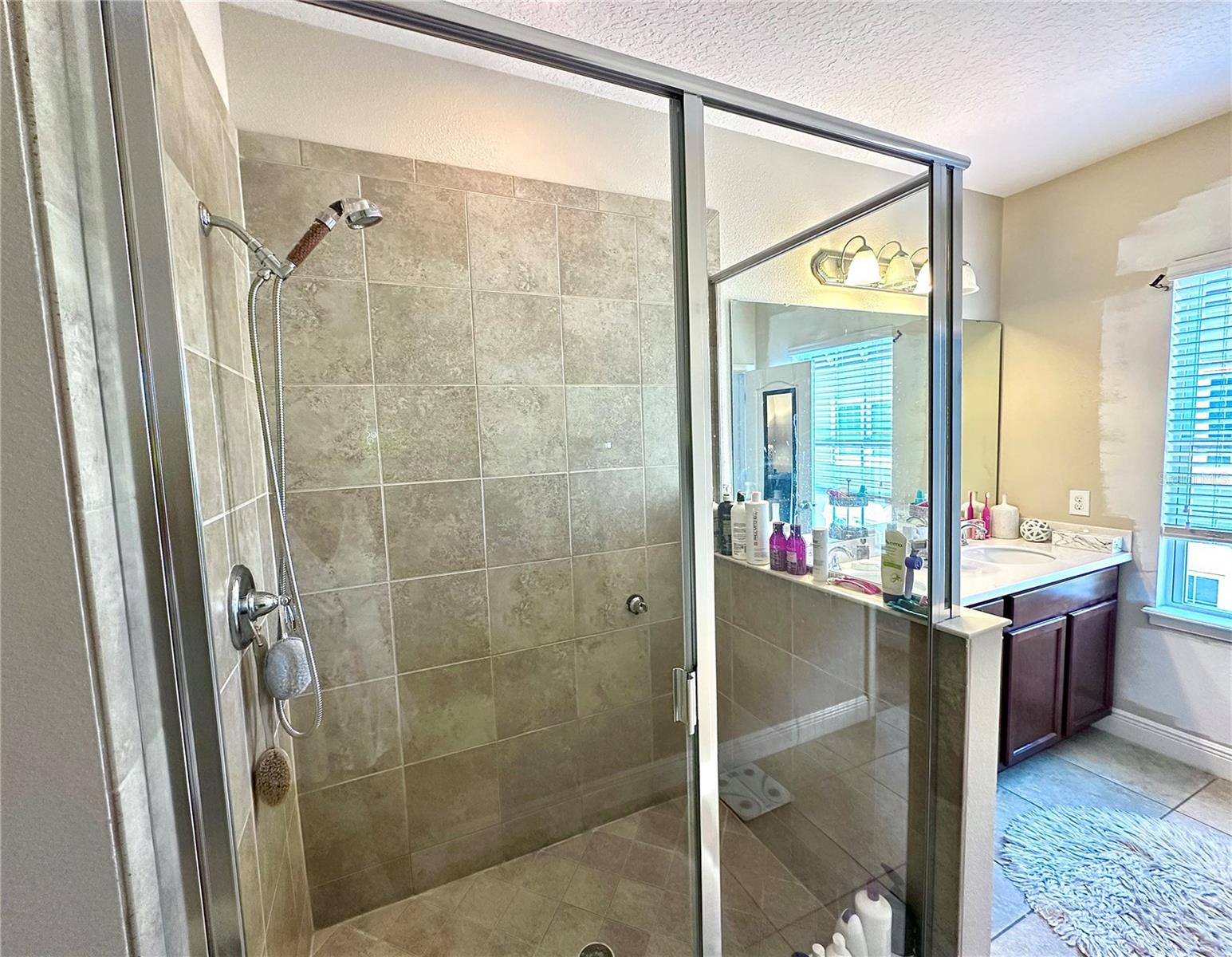 FOUNTAIN PARKE AT LAKE MARY PH 2 - Residential