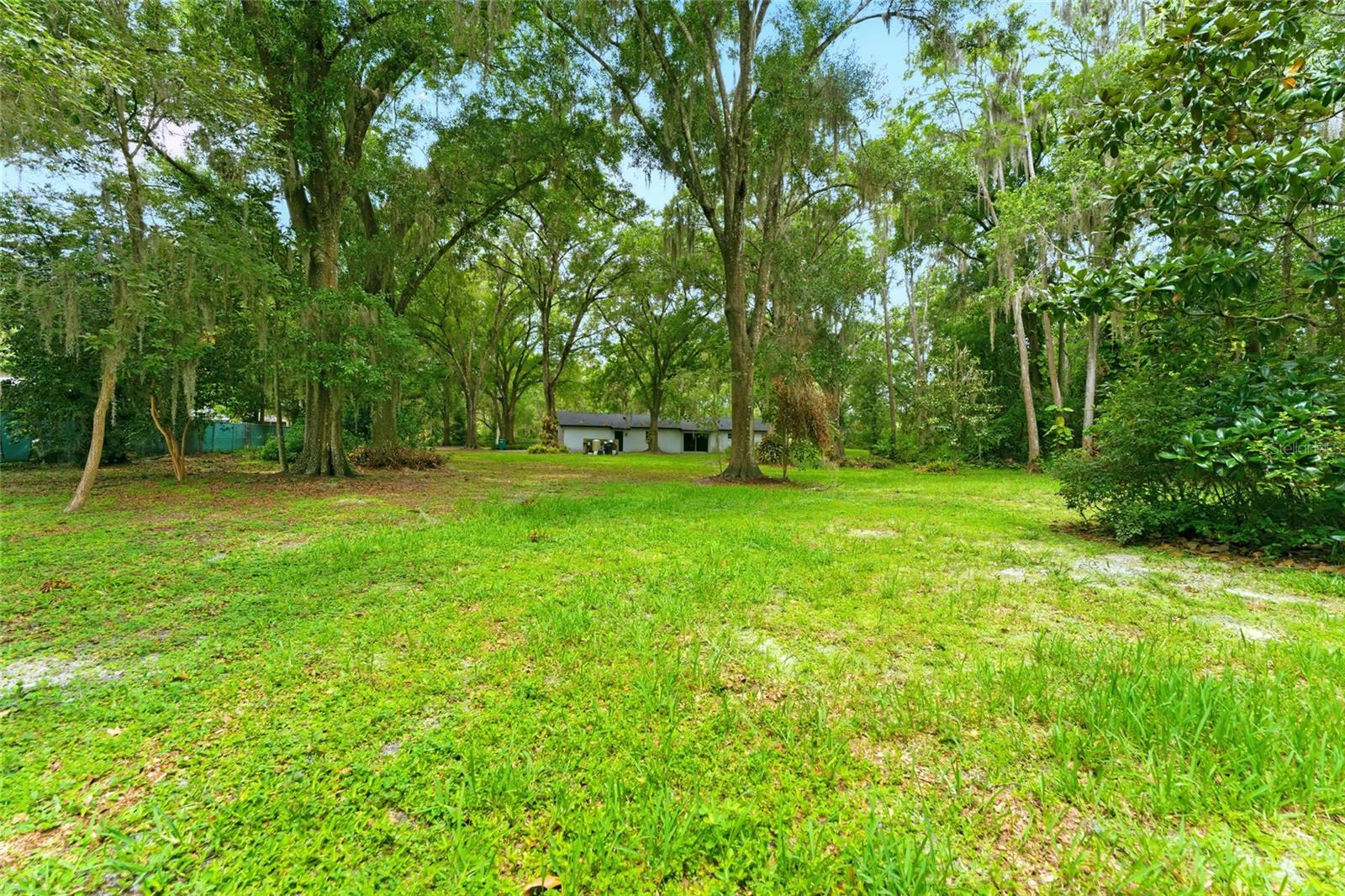 LAKE ANNE ESTATES SUB - Residential