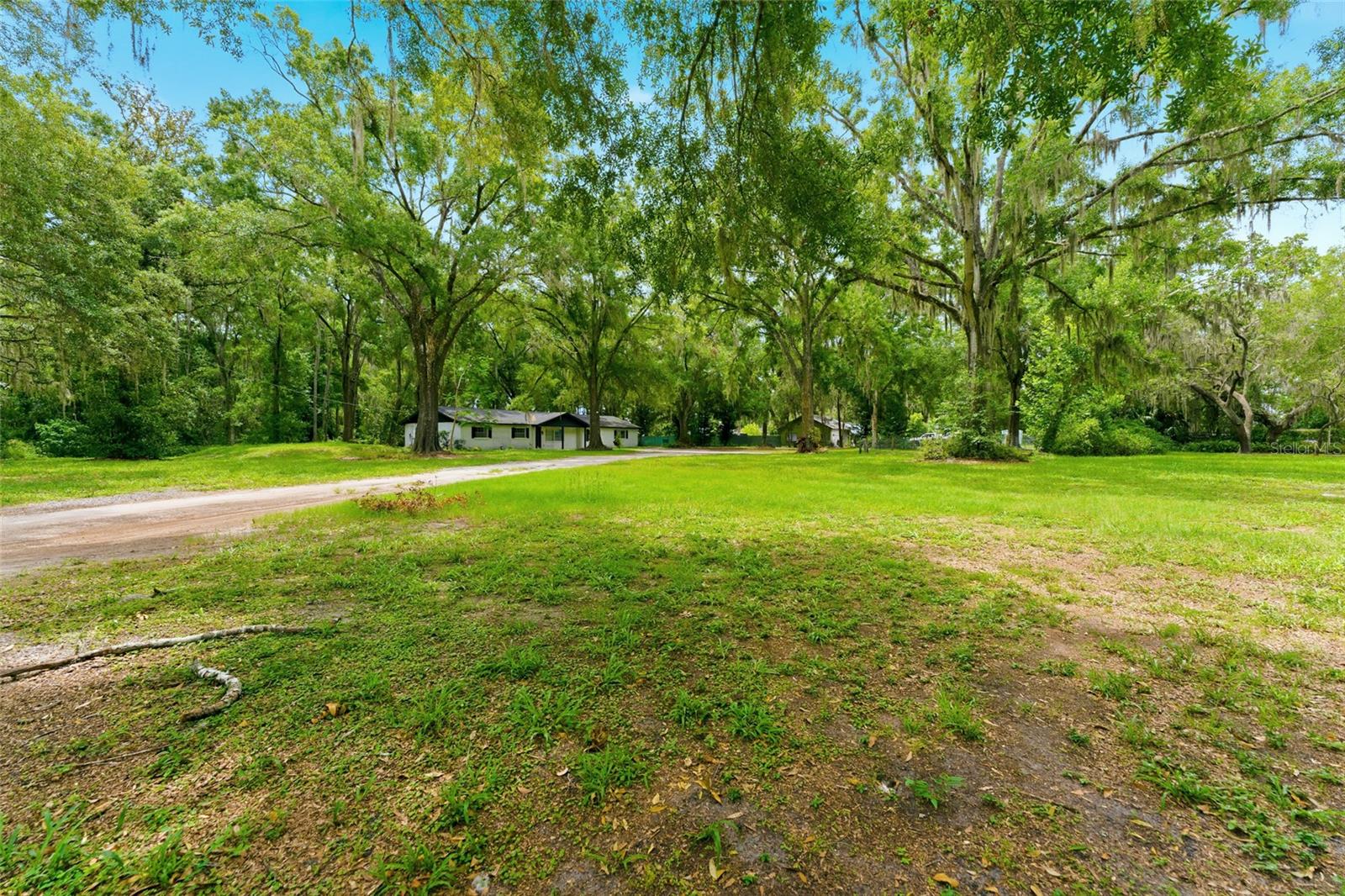 LAKE ANNE ESTATES SUB - Residential
