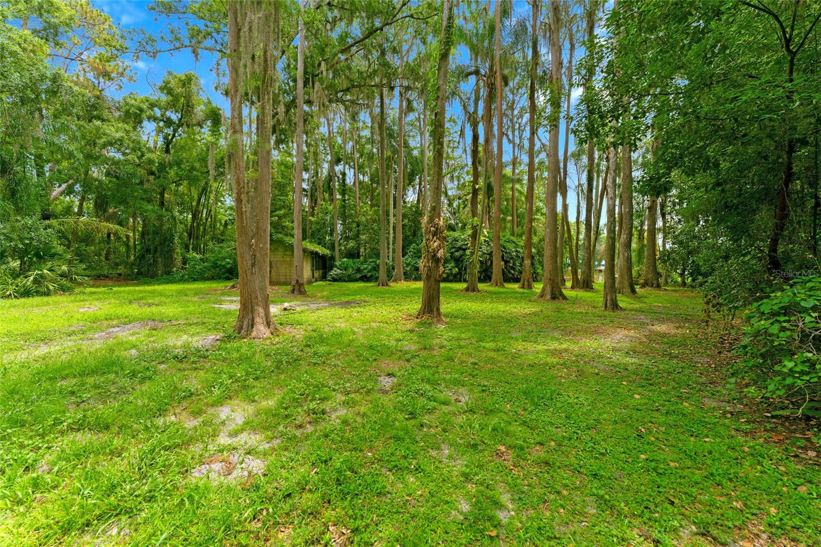LAKE ANNE ESTATES SUB - Residential