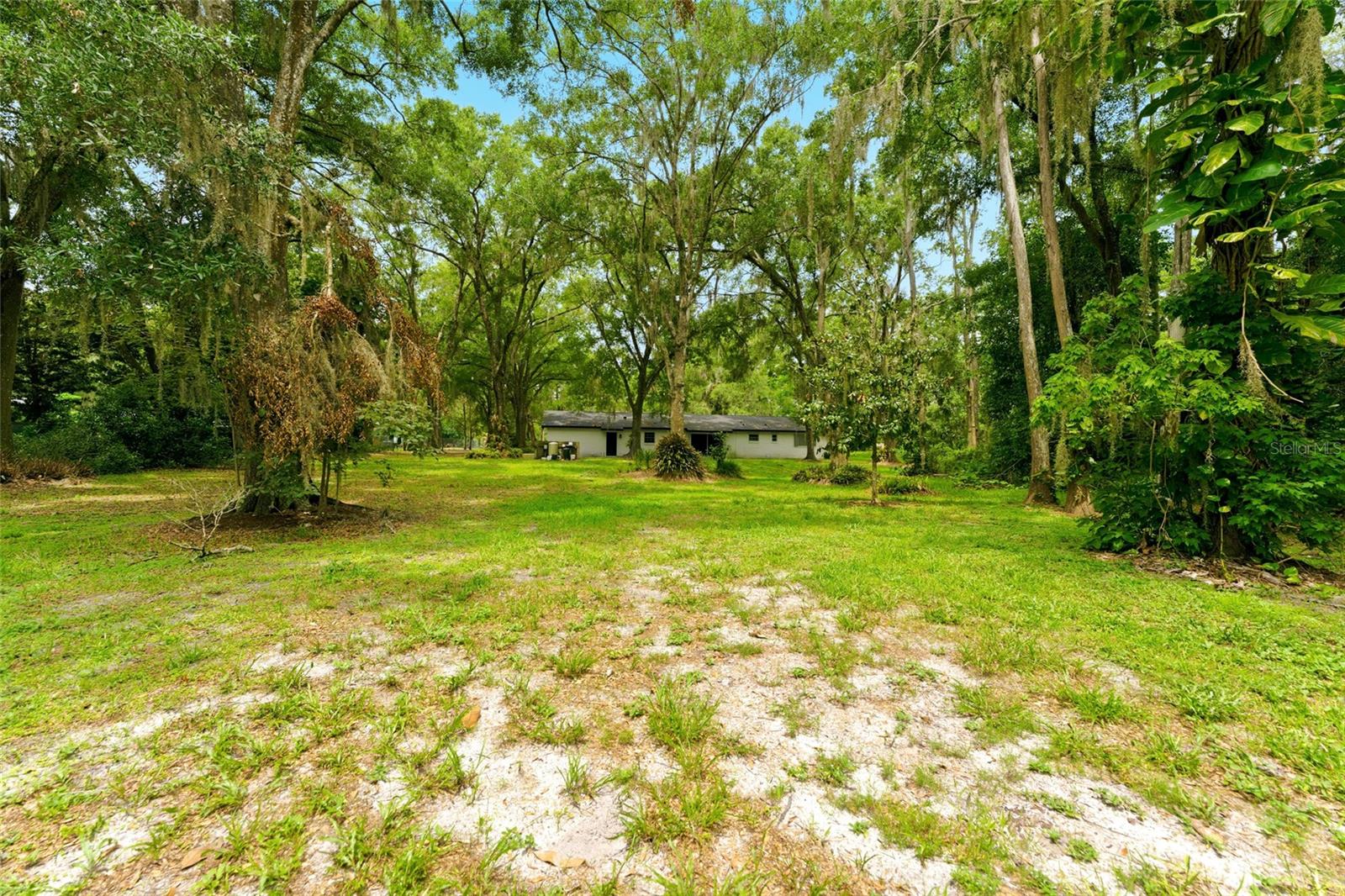 LAKE ANNE ESTATES SUB - Residential
