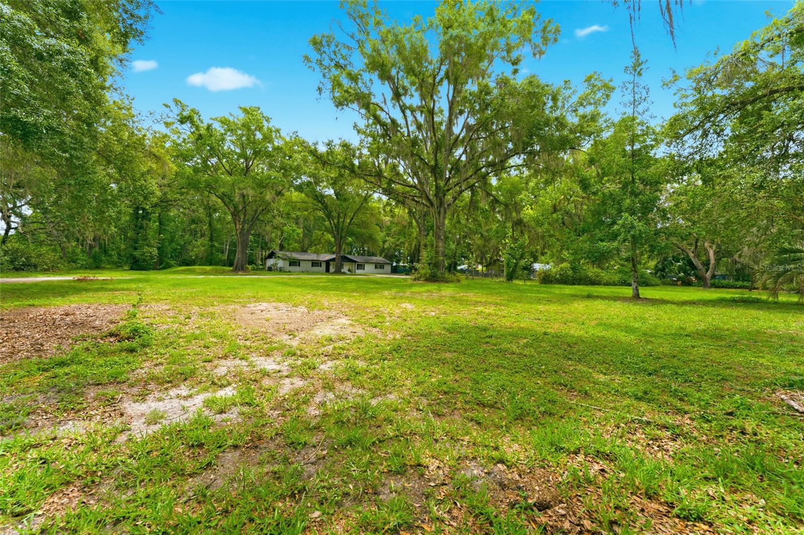 LAKE ANNE ESTATES SUB - Residential